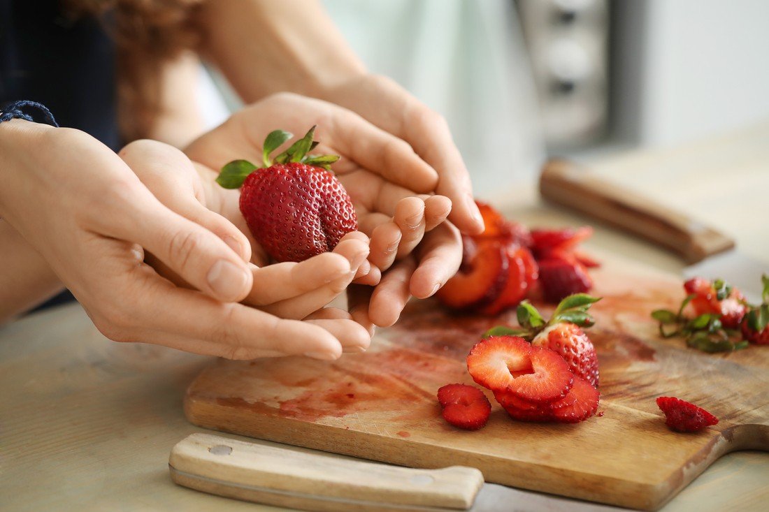Exploring the Connection Between Food and Wellness: Cooking Competitions – competes.tv