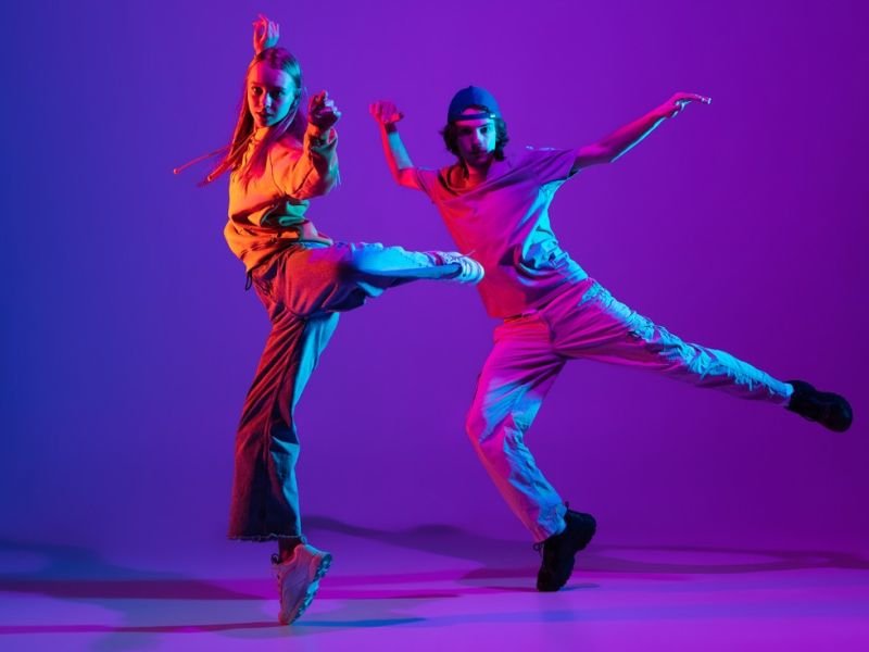 View Contemporary Dance https://competes.tv/wp-content/uploads/2023/09/Contemporary-Dance-Modern-Dance-dance-styles-choreographic-approaches-artistic-voices-dance-community-talented-dancers-renowned-dance-companies-Dance-76df7368.jpg