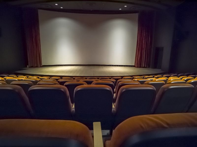 View plays https://competes.tv/wp-content/uploads/2023/09/theater-entertainment-plays-musicals-acting-techniques-stage-design-lighting-sound-theater-community-Entertainment-2b042897.jpg